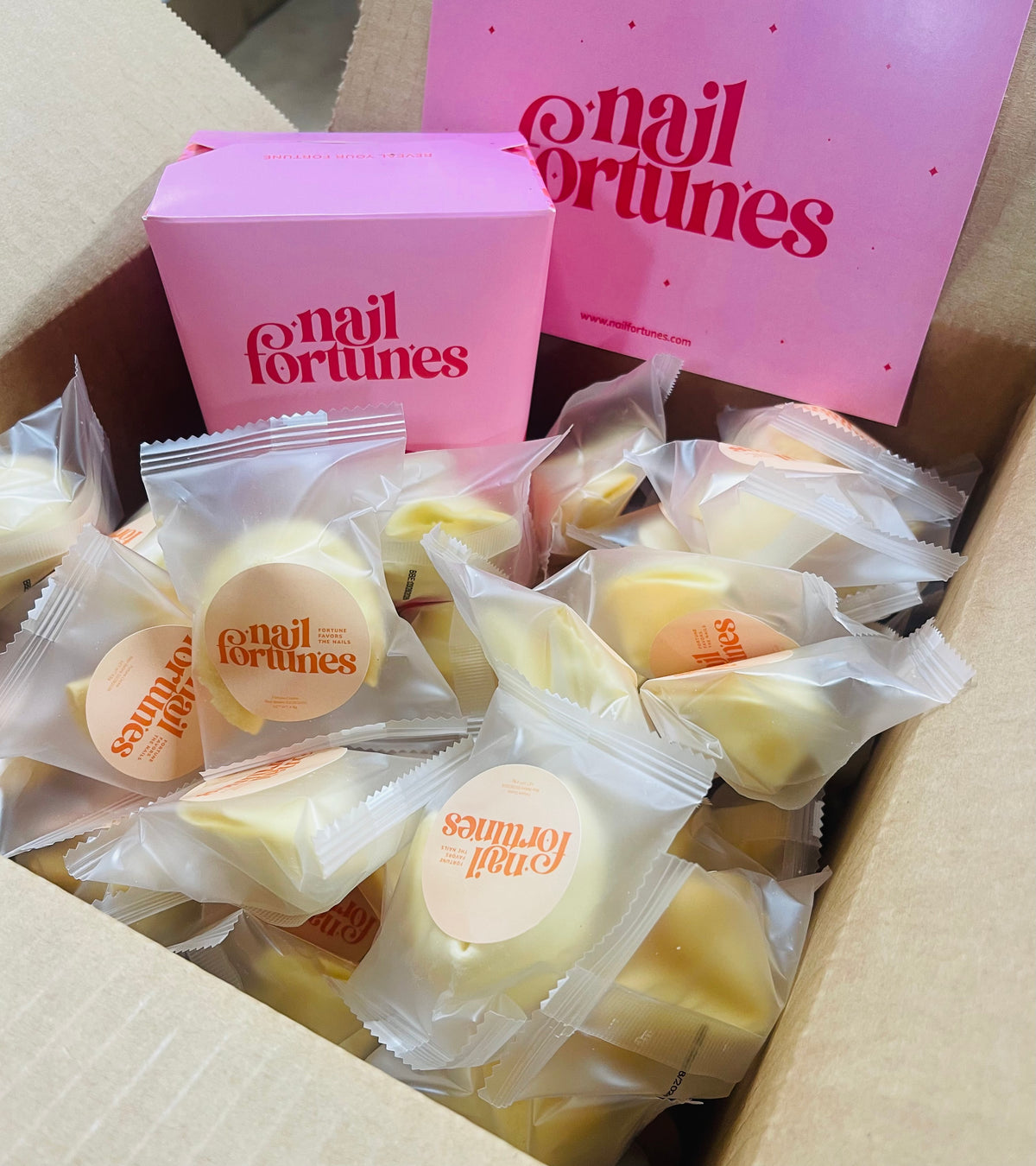 100-Piece Nail Tech Bulk Fortune Cookie Box