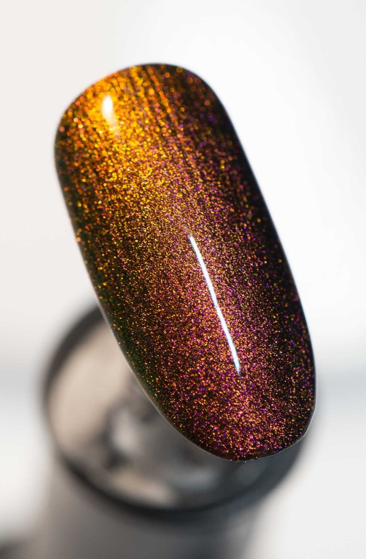 Athena - Chameleon Cats Eye Gel Polish - Cordoza Nail Supply