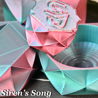 Filigree Dual Square Liquid Holder
