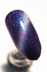 Galactic Night - Cats Eye Iridescent Gel Polish - Cordoza Nail Supply