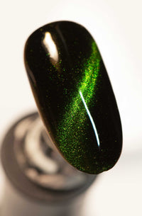 Medusa - Chameleon Cats Eye Gel Polish - Cordoza Nail Supply