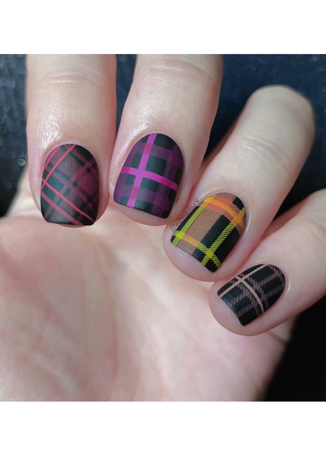 Pretty In Plaid-04 - Cordoza Nail Supply