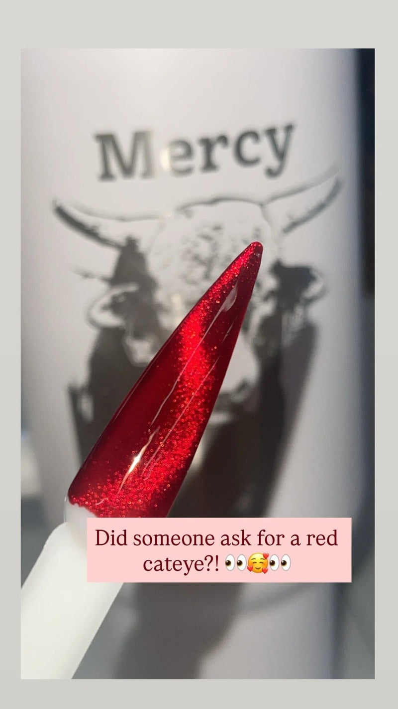 Vampy Red - CNS Hema Free Cateye Gel Polish - Cordoza Nail Supply