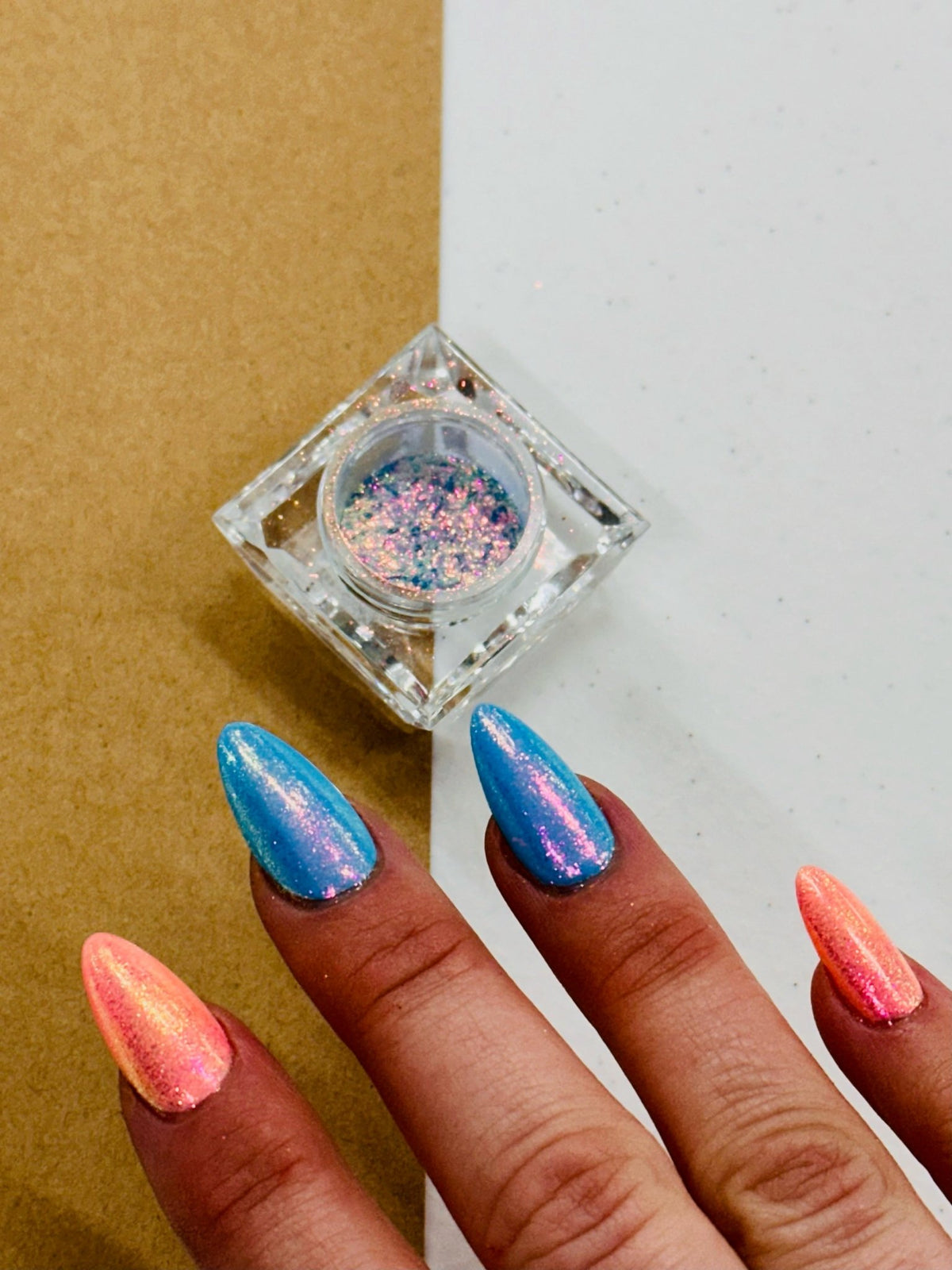 Buckle Bunny - CNS Sparkle Shift Pigment - Cordoza Nail Supply
